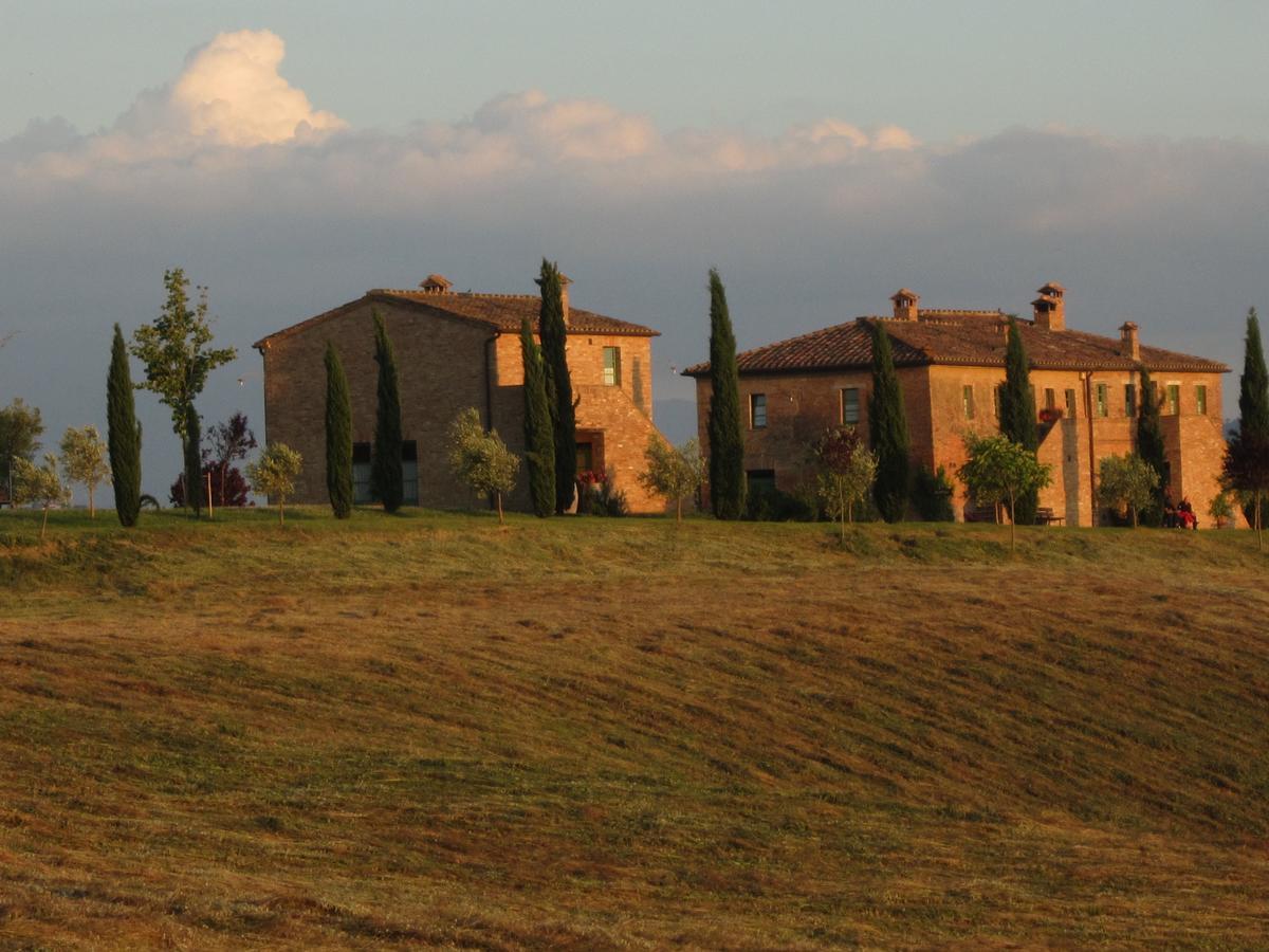 Gasthaus Podere Salicotto Buonconvento Exterior foto