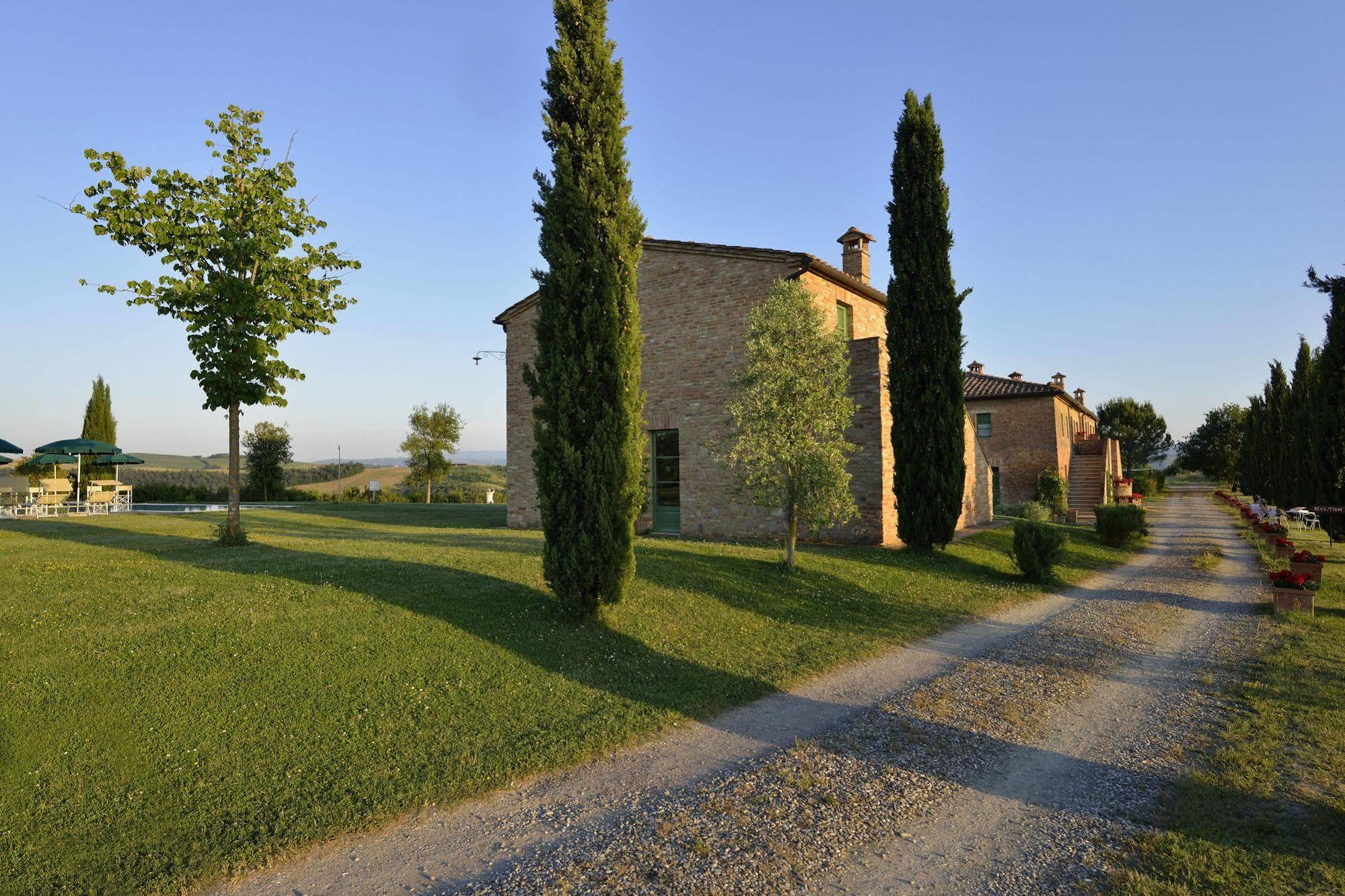 Gasthaus Podere Salicotto Buonconvento Exterior foto